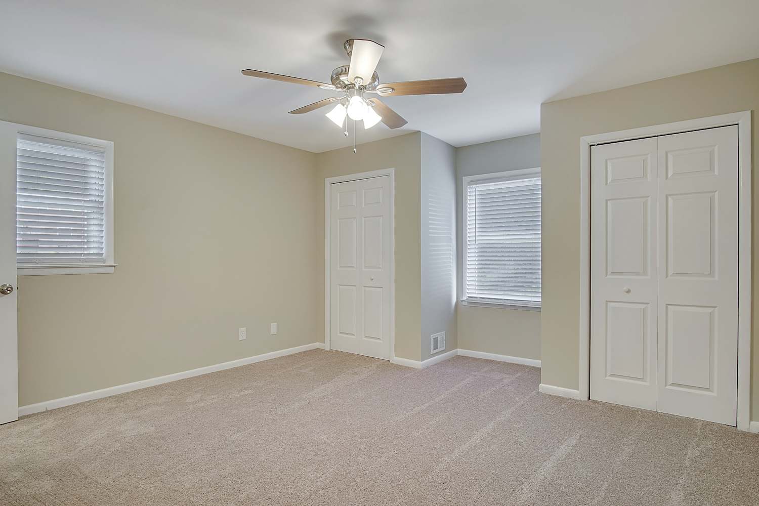 1690 Camperdown Cir, Decatur photo 12