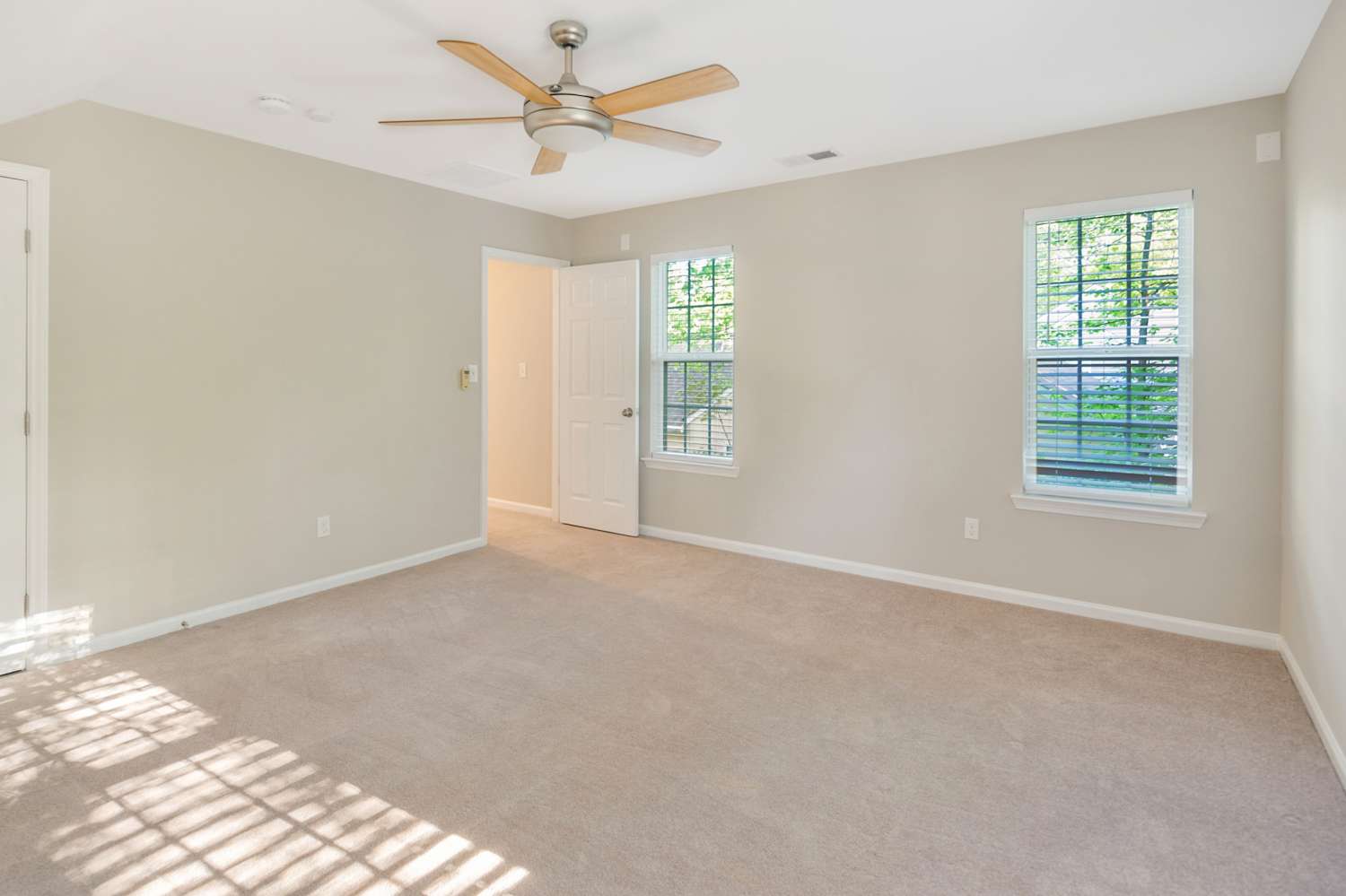 16900 Taft Ct, Huntersville photo 11