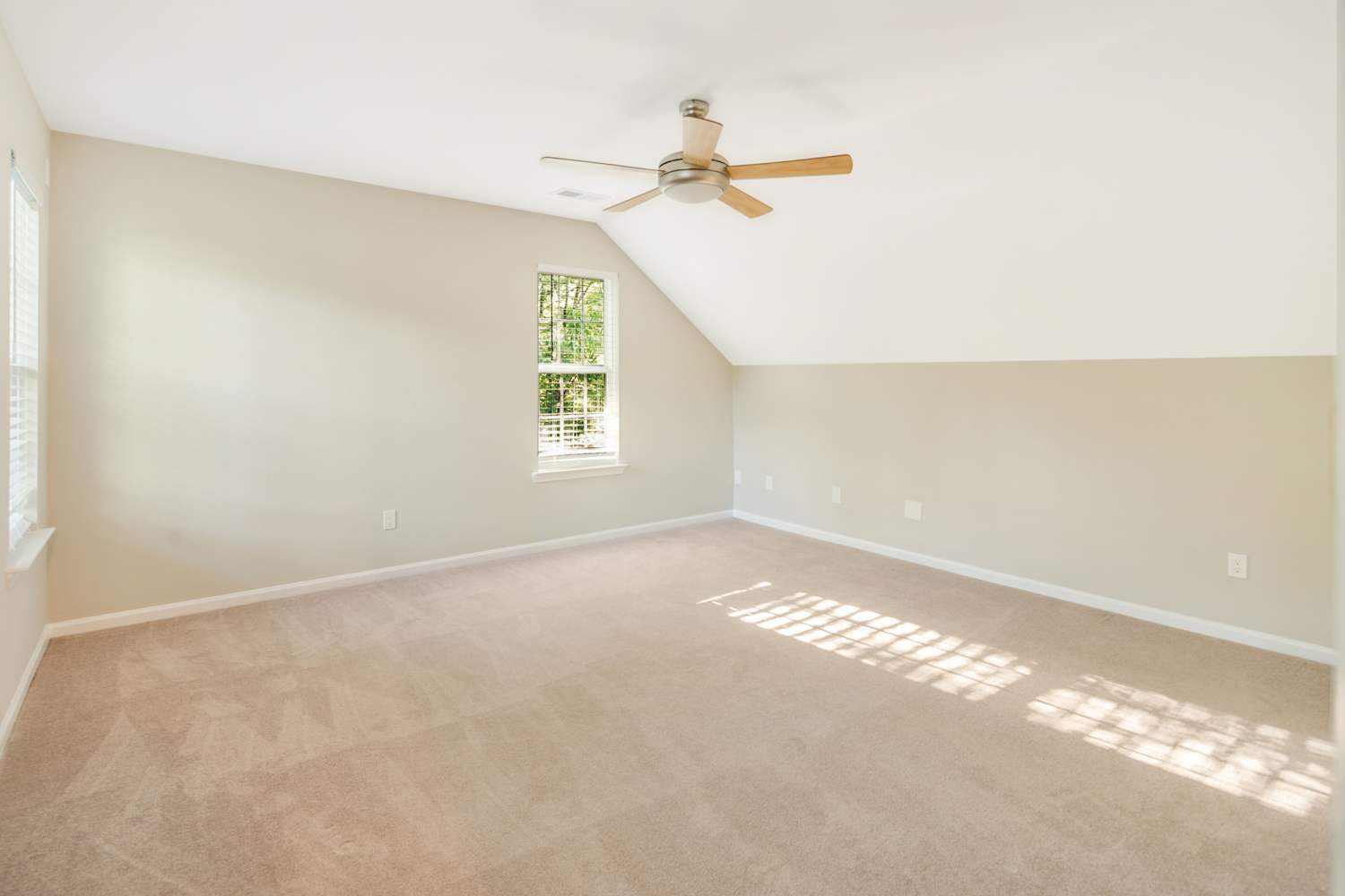 16900 Taft Ct, Huntersville photo 10