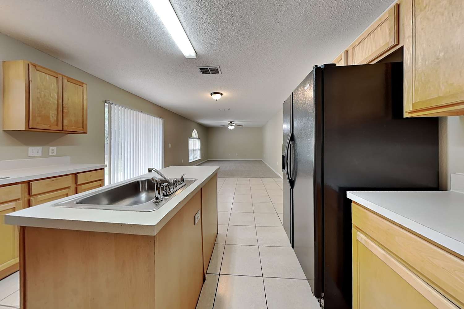 1701 Alhambra Crest Dr, Ruskin photo 9