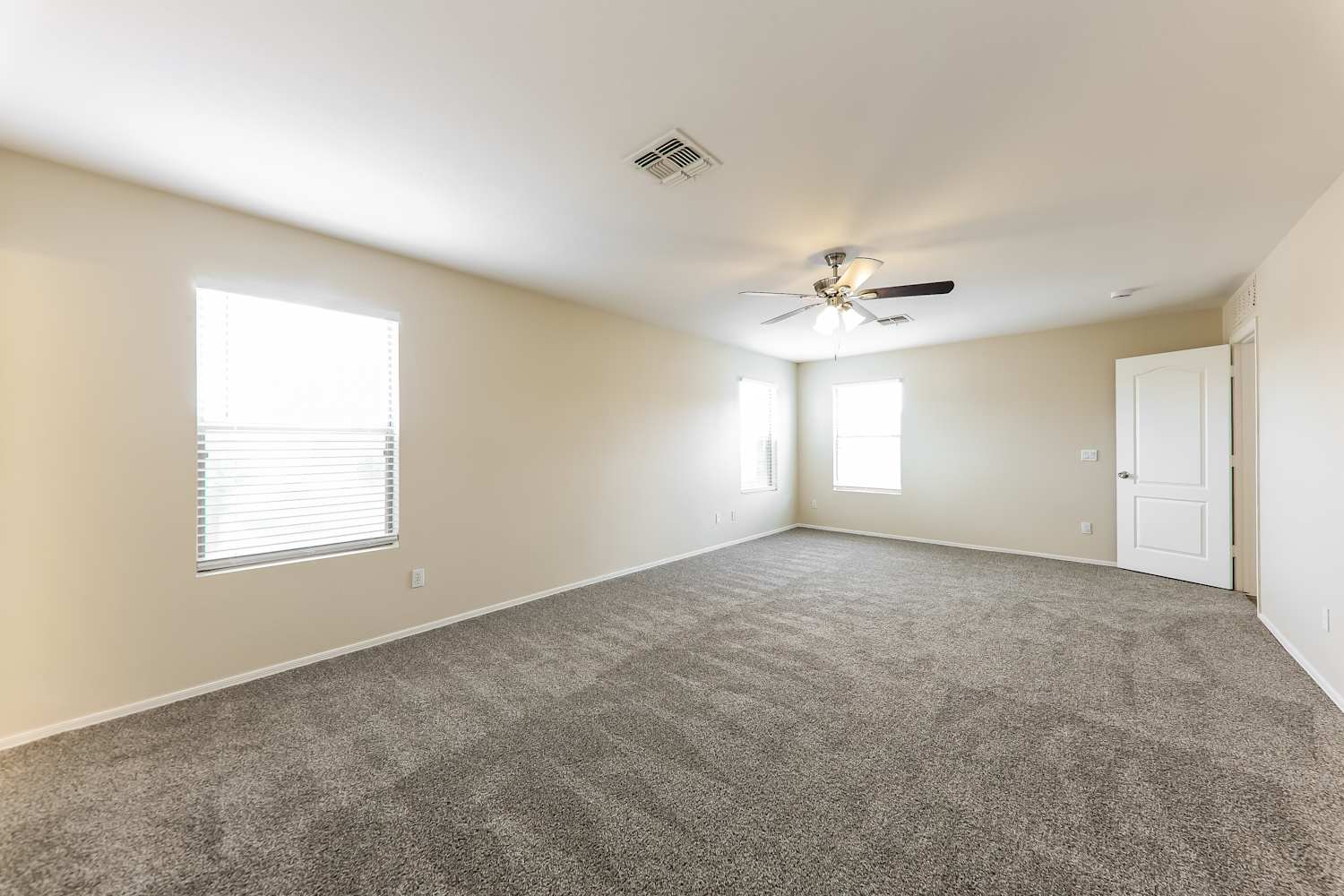 17049 W Marshall Ln, Surprise photo 11