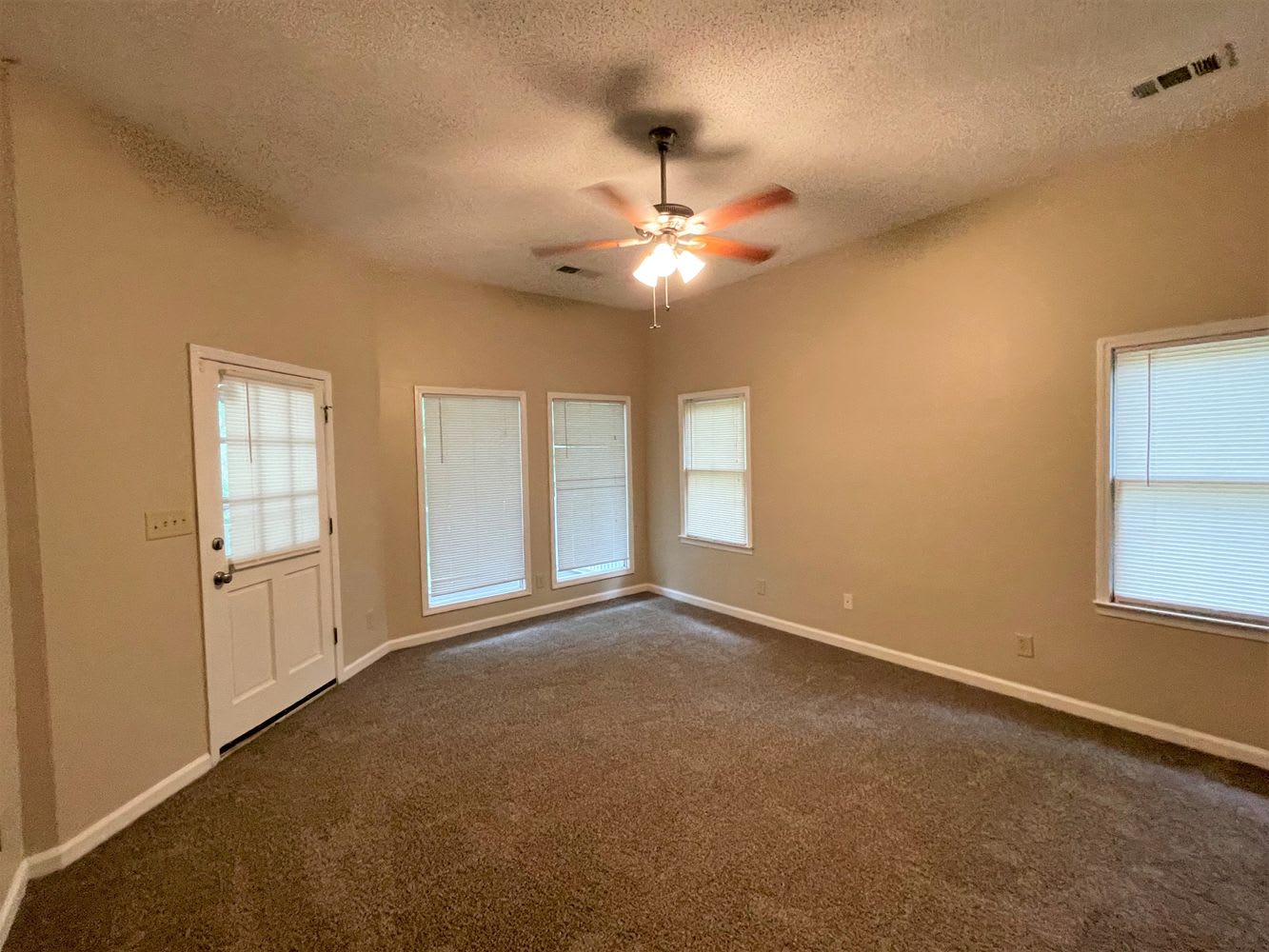 171 W Ridge Dr, Canton photo 6