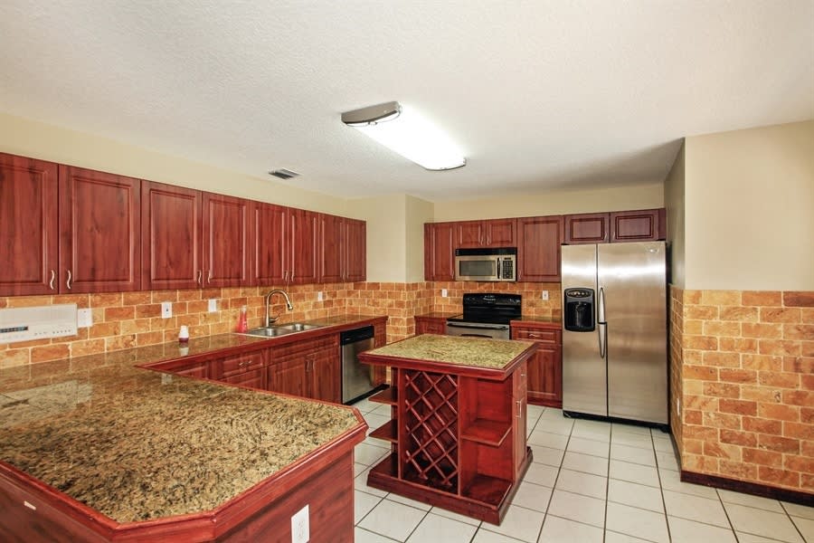 17111 SW 153rd Pl, Miami photo 7