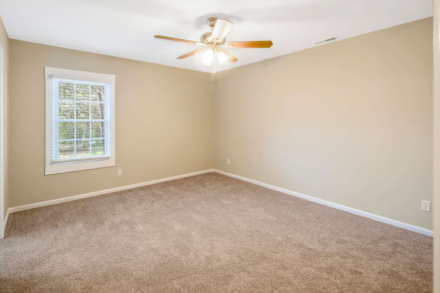 1717 Baytree Ct, Gastonia photo 18