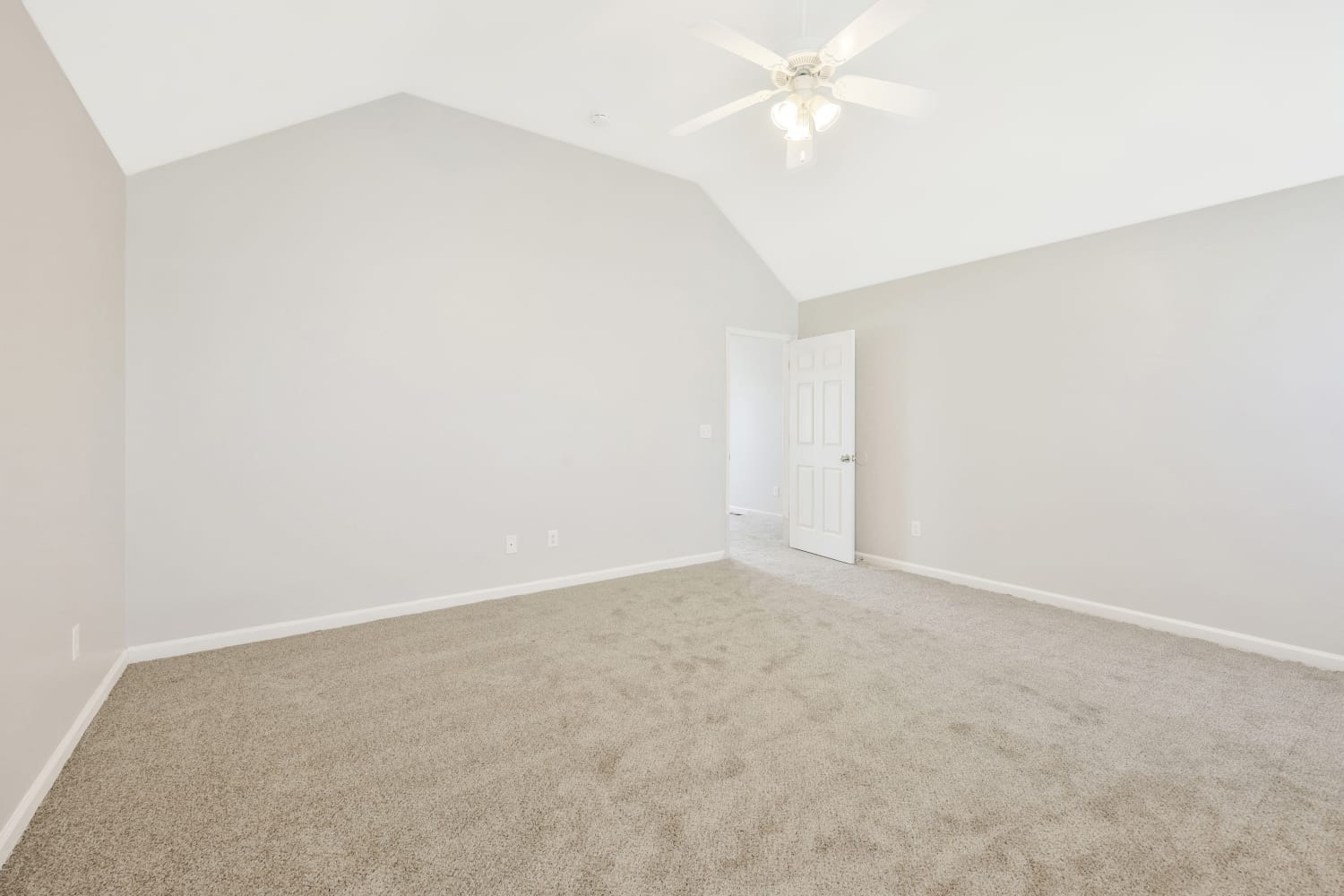1721 Freiburg Dr, Spring Hill photo 12