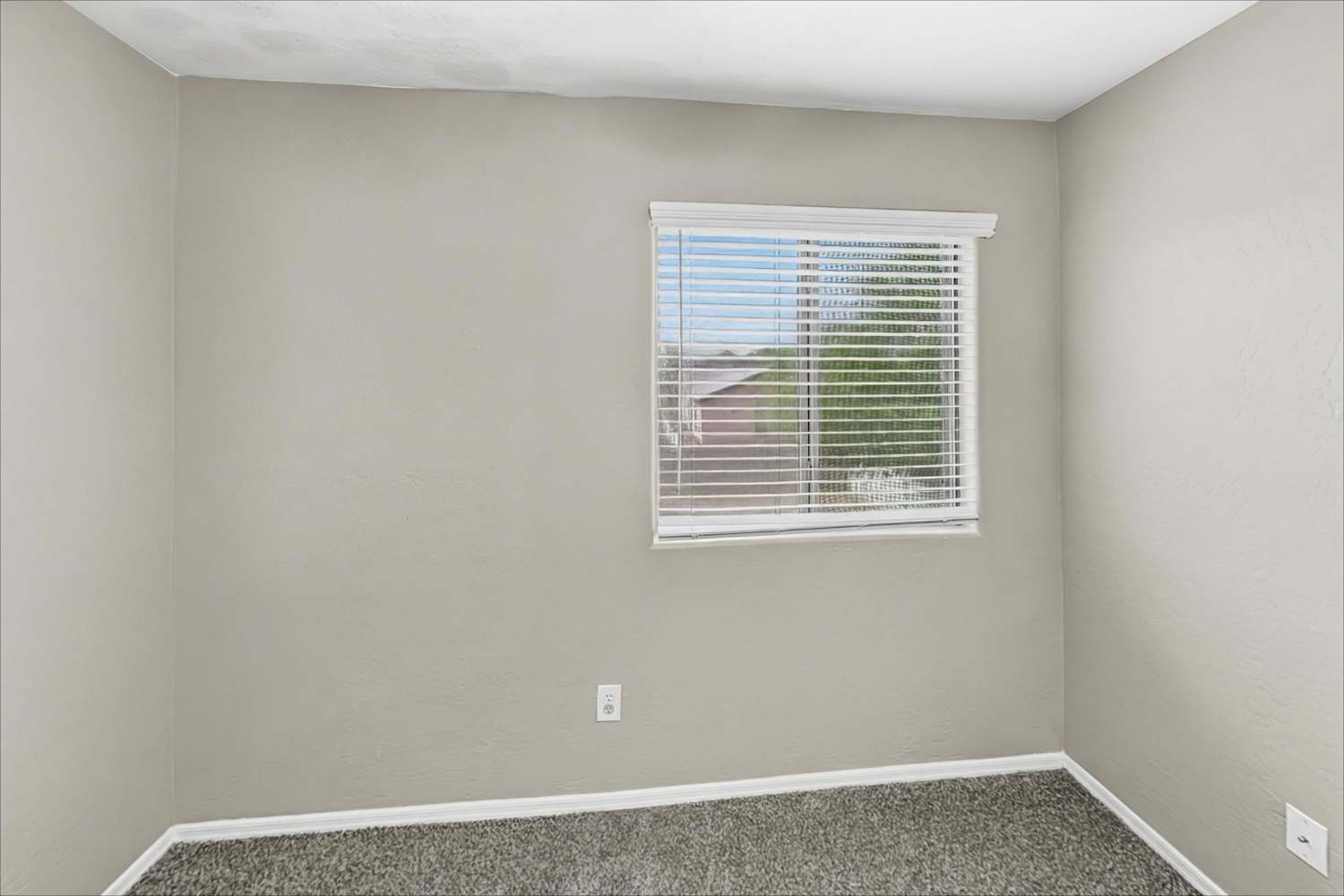 17263 W Acapulco Ln, Surprise photo 16