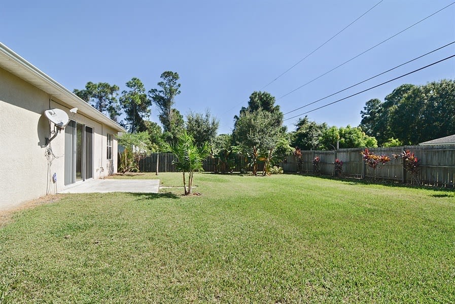 1738 SW Haylake Ave, Port Saint Lucie photo 15