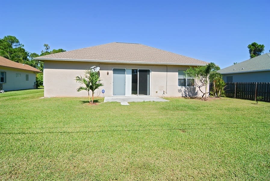 1738 SW Haylake Ave, Port Saint Lucie photo 16