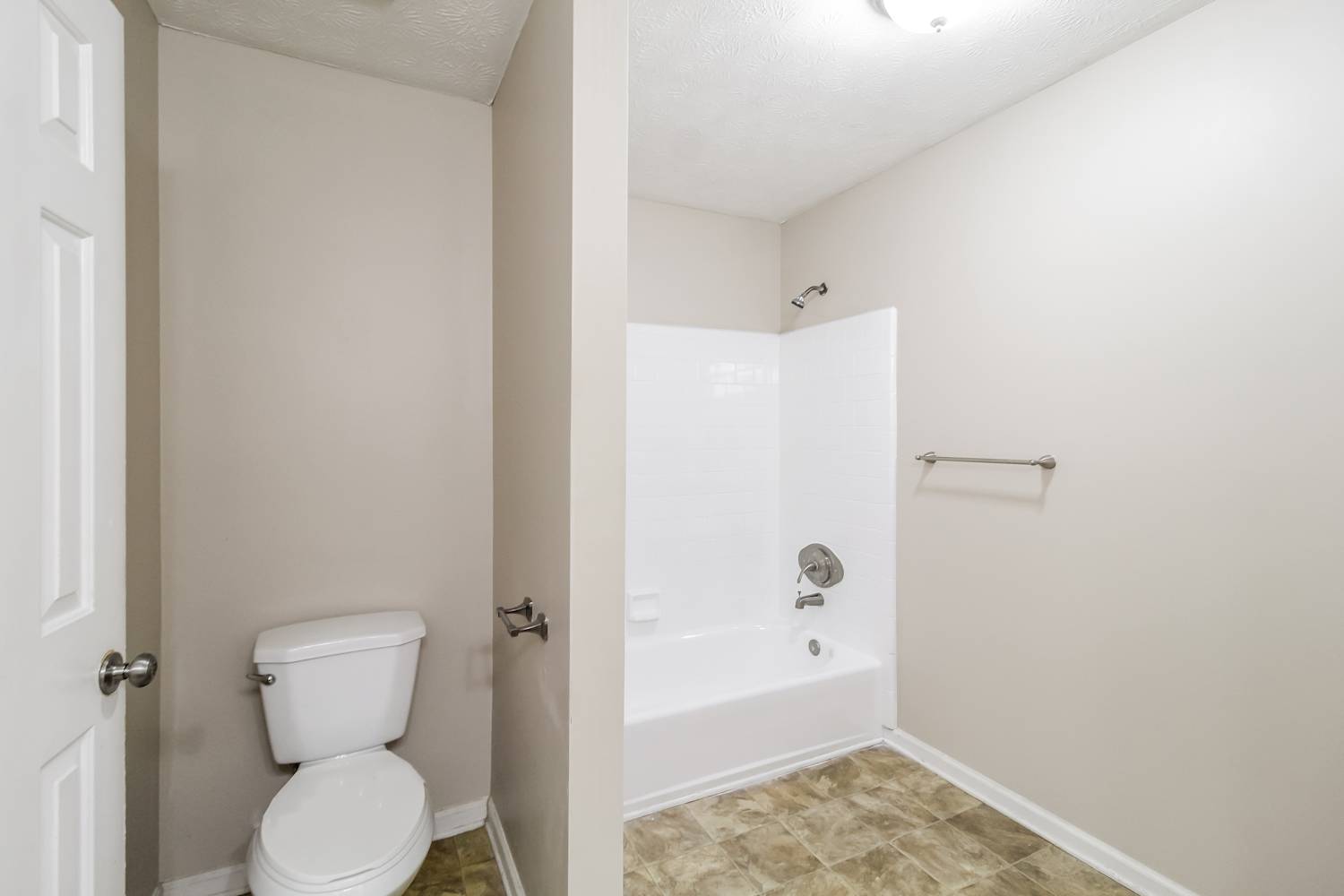 1740 Meadowchase Ct, Snellville photo 15