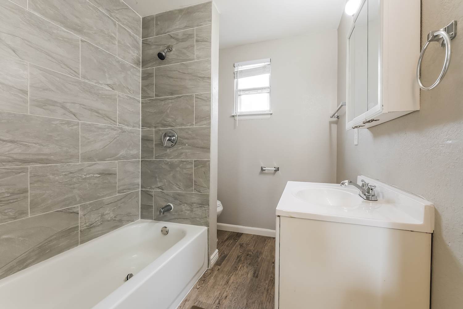 17405 E Temple Dr, Aurora photo 11