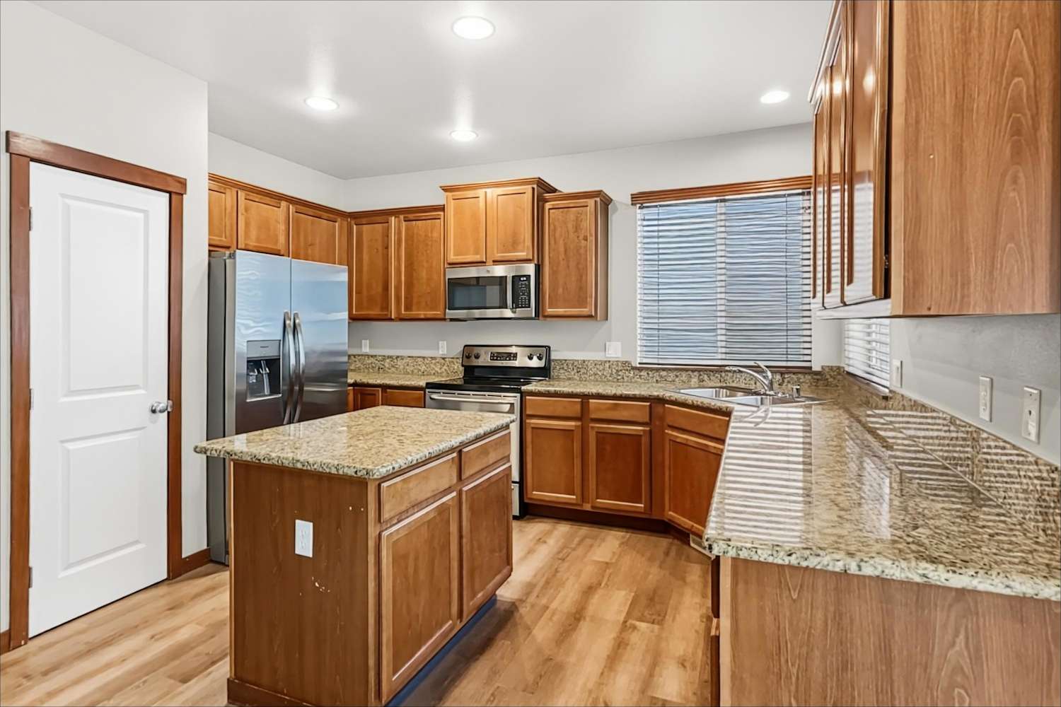 17422 14th Ave SE, Bothell photo 6