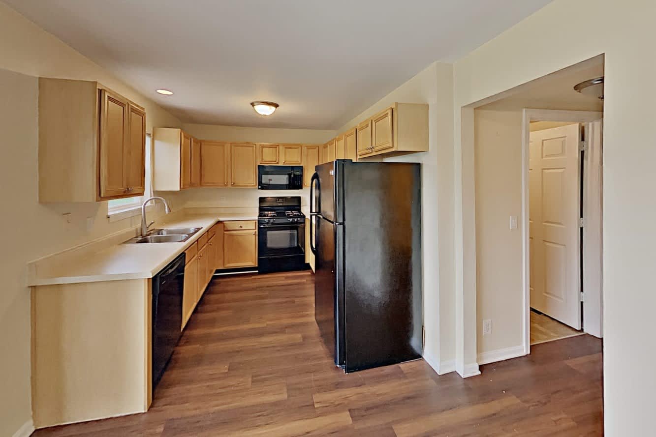 1743 Walnut Park Ln, Aurora photo 7