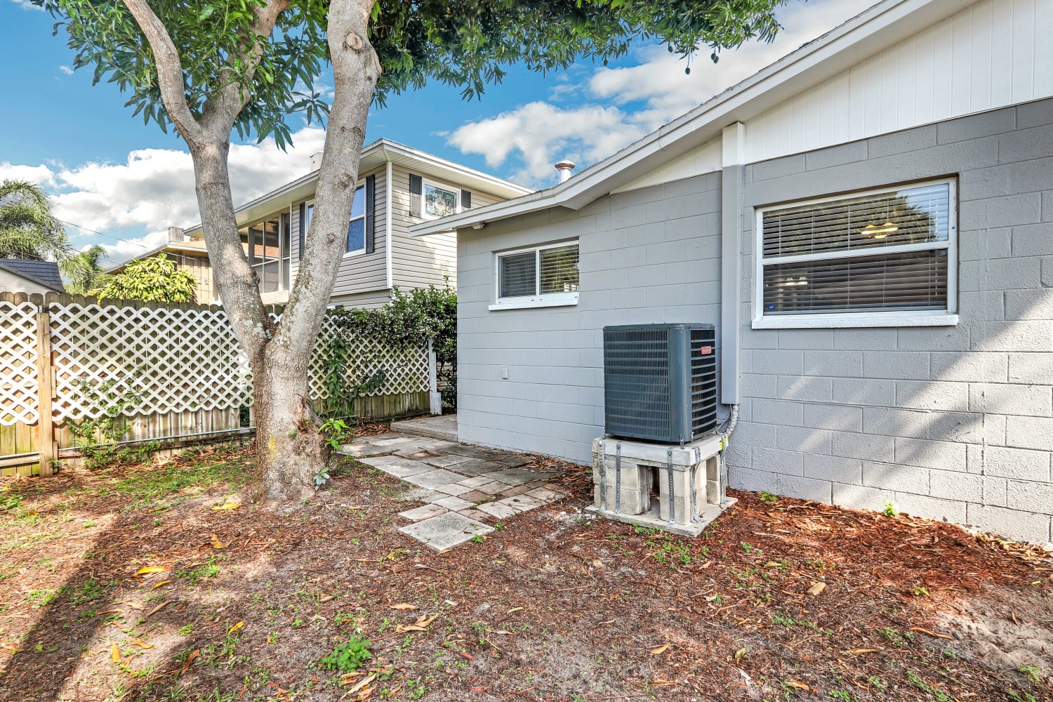 1751 Mississippi Ave Ne, St. Petersburg photo 22