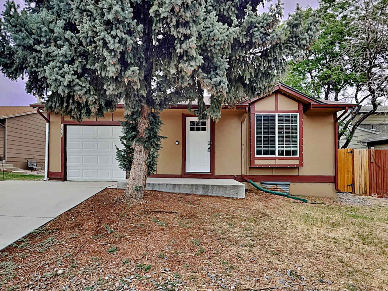 Front of 17525 E Union Dr, Aurora, CO