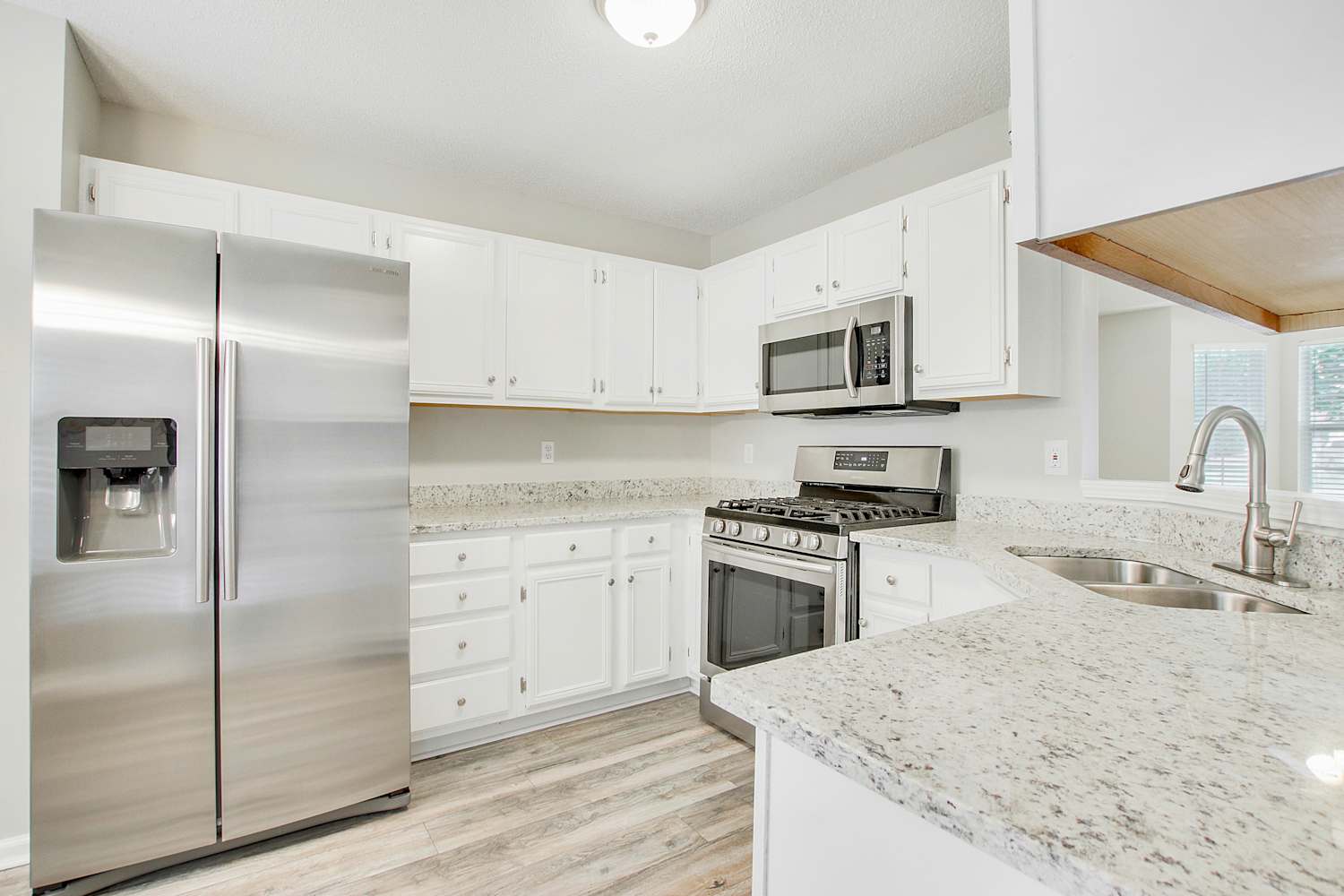 1753 Woodvine Ct Nw, Kennesaw photo 8