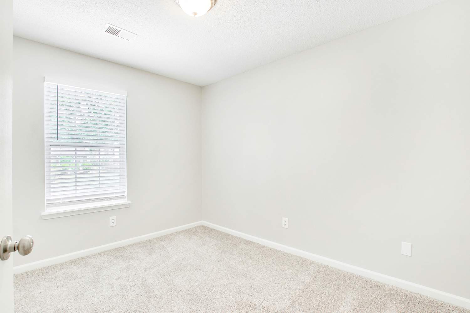 1753 Woodvine Ct Nw, Kennesaw photo 12