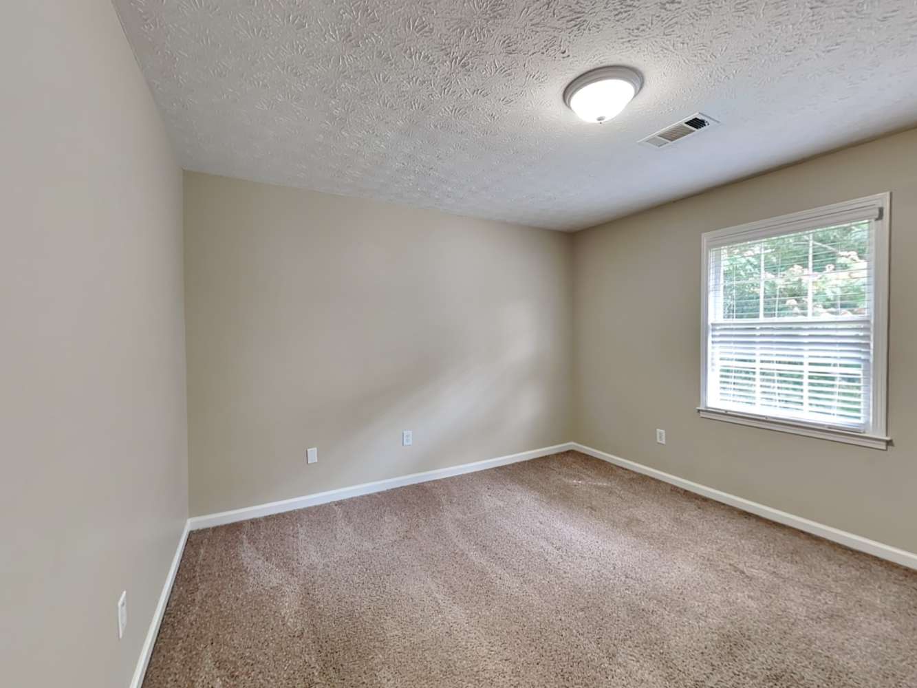 1759 Killian Hill Rd SW, Lilburn photo 17