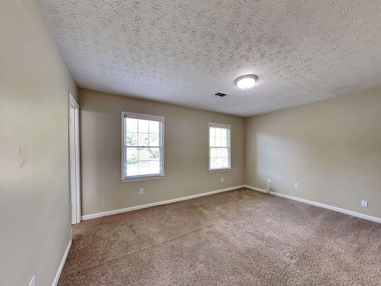1759 Killian Hill Rd SW, Lilburn photo 10