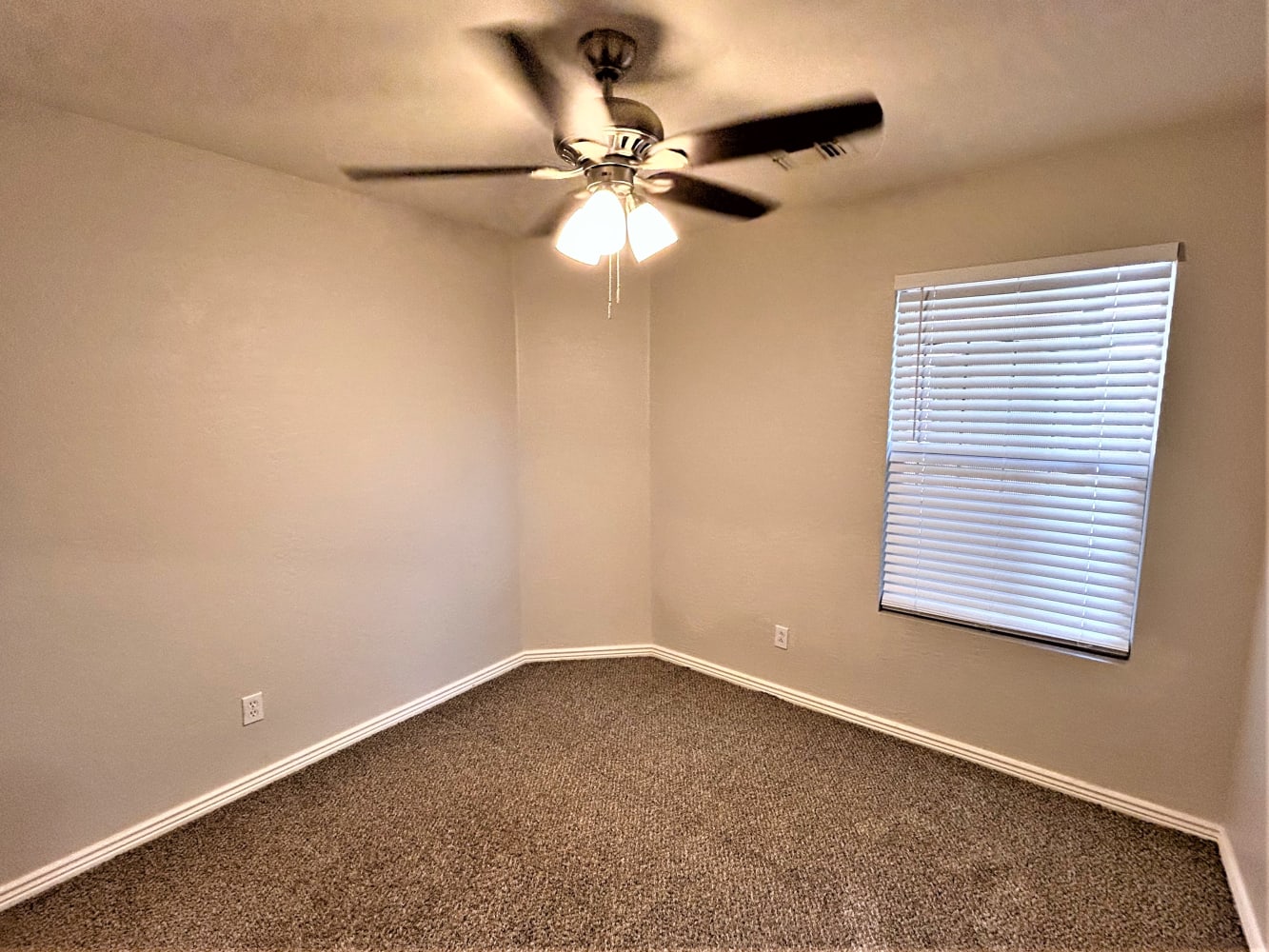 17757 West Redfield Rd, Surprise photo 9