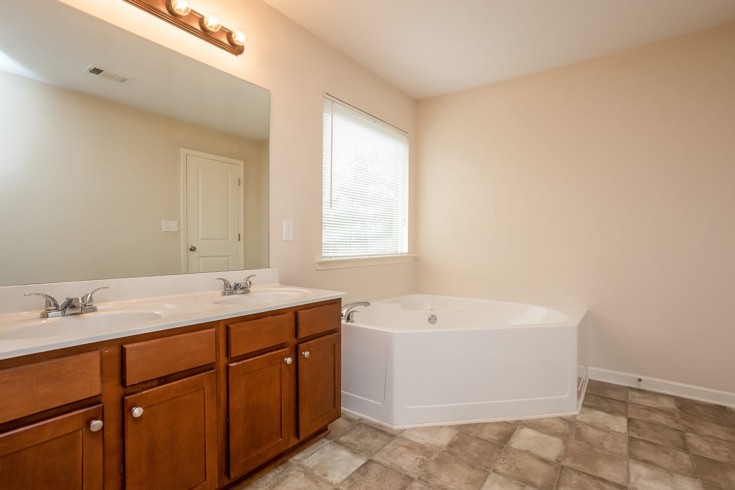 178 Forrest Park Ln, Dallas photo 14