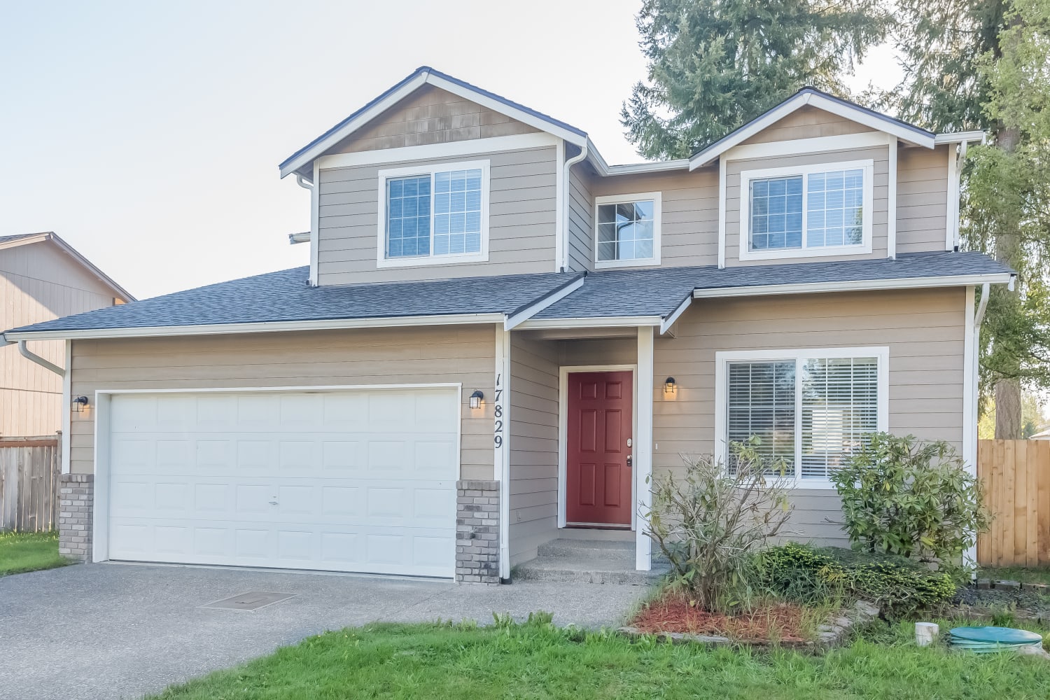 Front of 17829 69th Avenue Ct E, Puyallup, WA