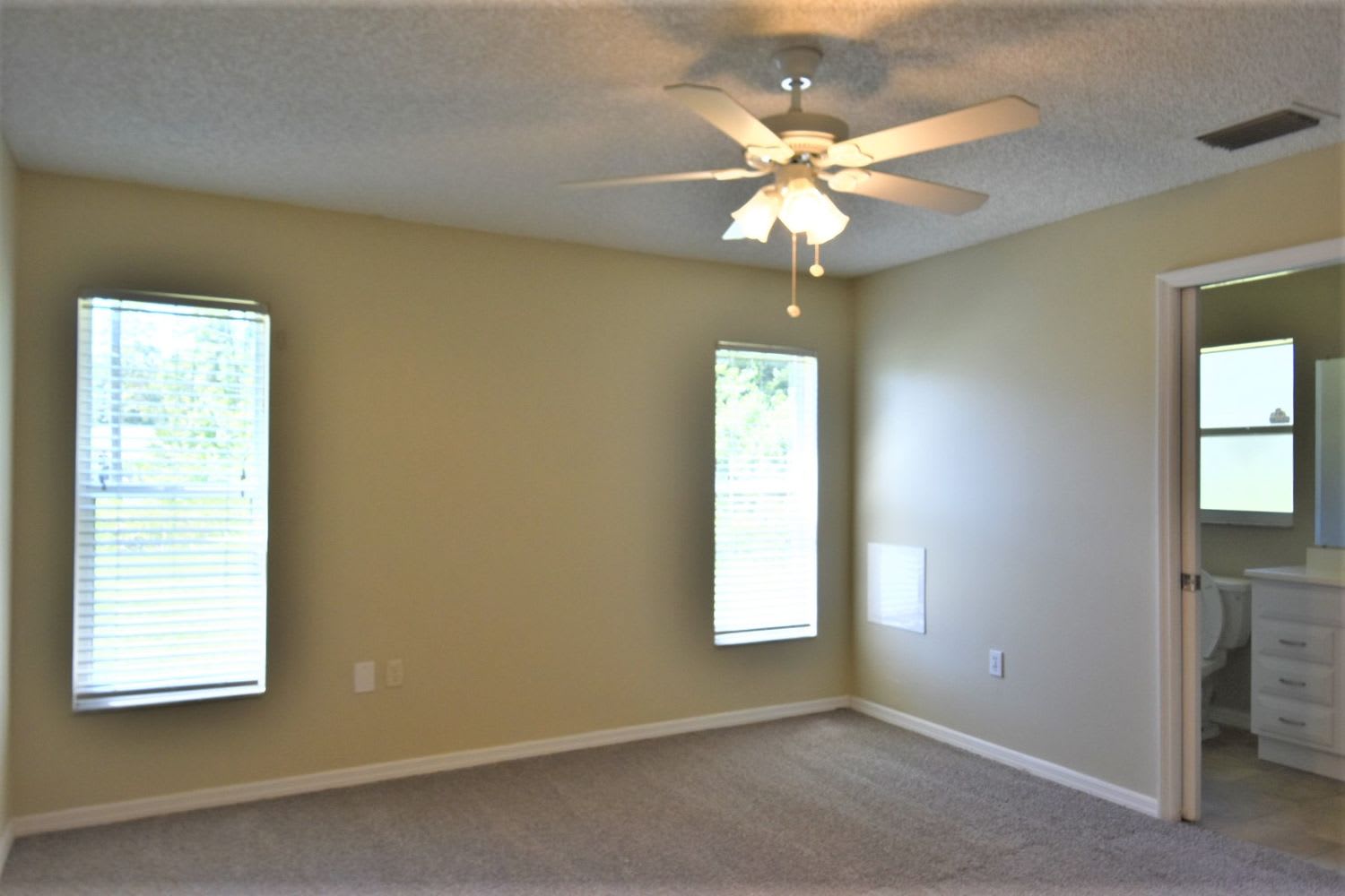 1786 Hydrangea Rd NW, Palm Bay photo 8
