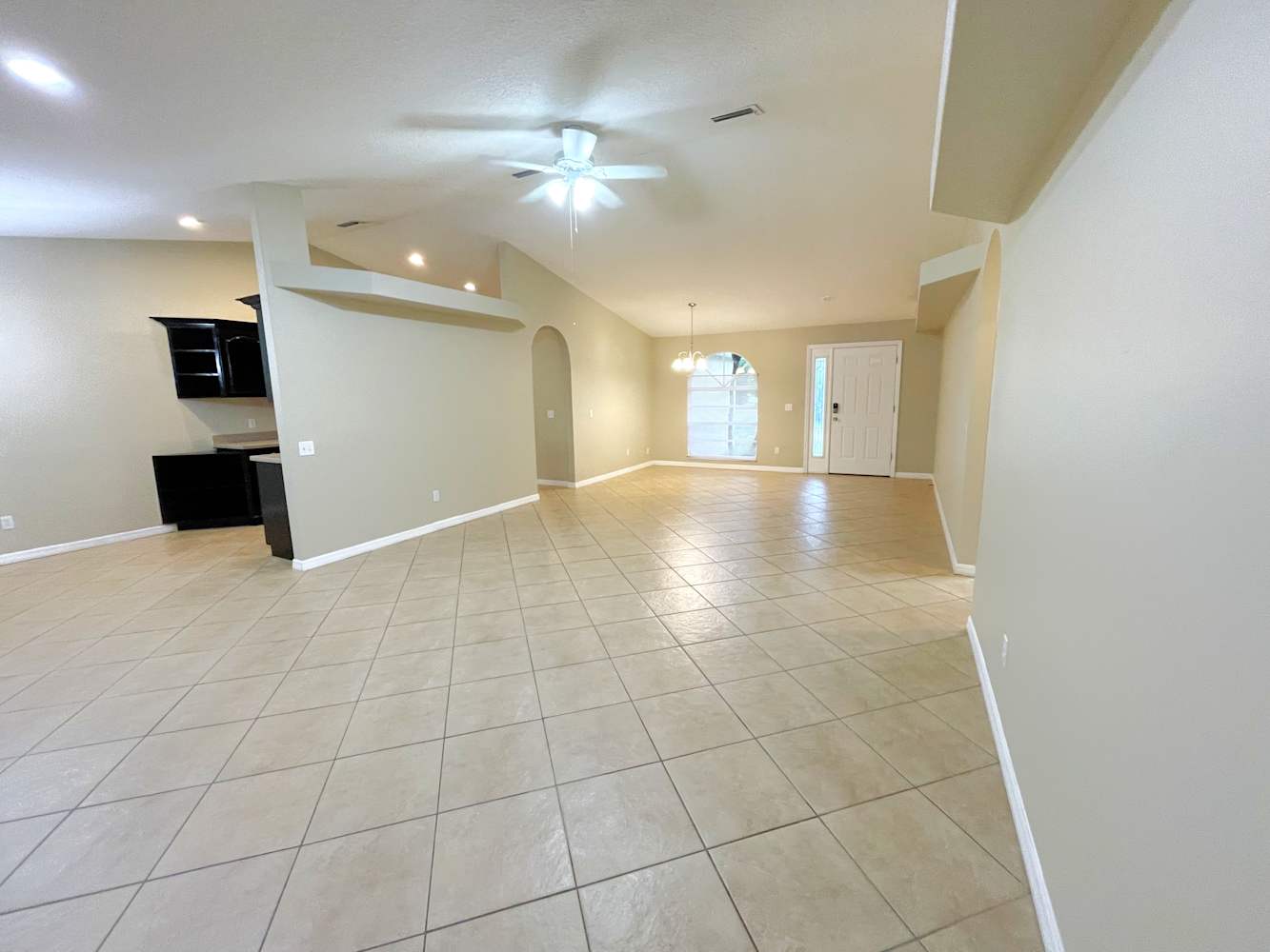 17910 Simmons Rd, Lutz photo 4