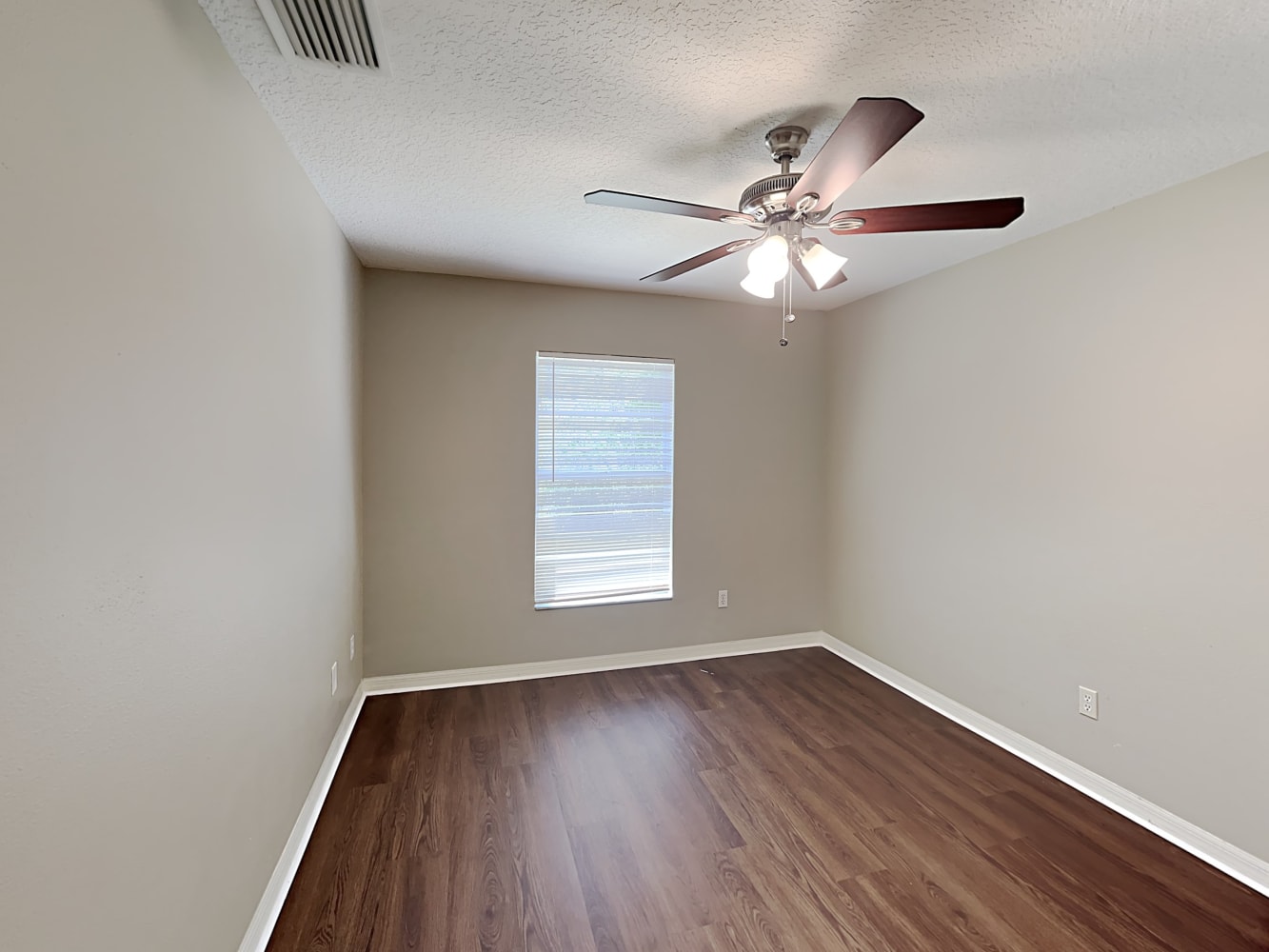 17910 Simmons Rd, Lutz photo 12