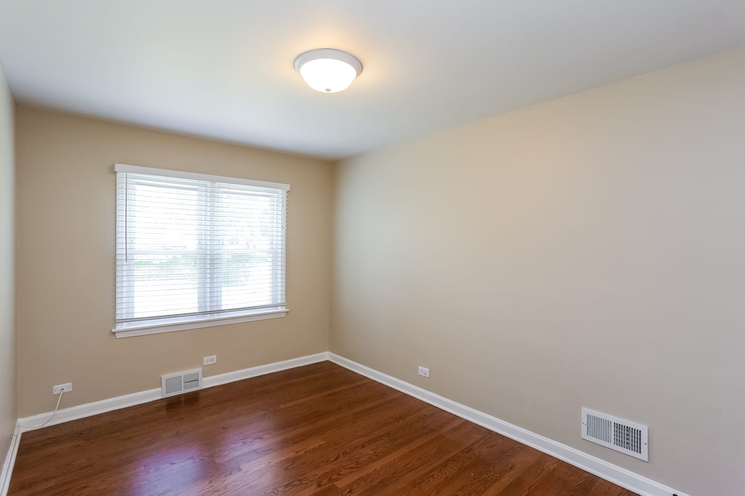 180 S Oakland Grv, Elmhurst photo 12