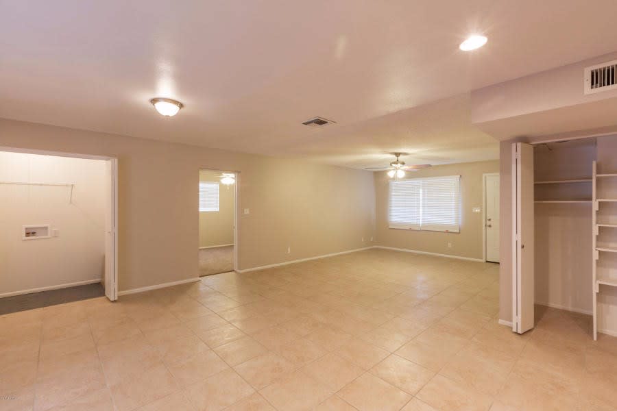 1800 W Mountain View Cir, Mesa photo 6