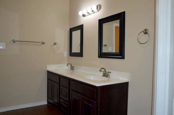 1801 Vineridge Ln, Burleson photo 11