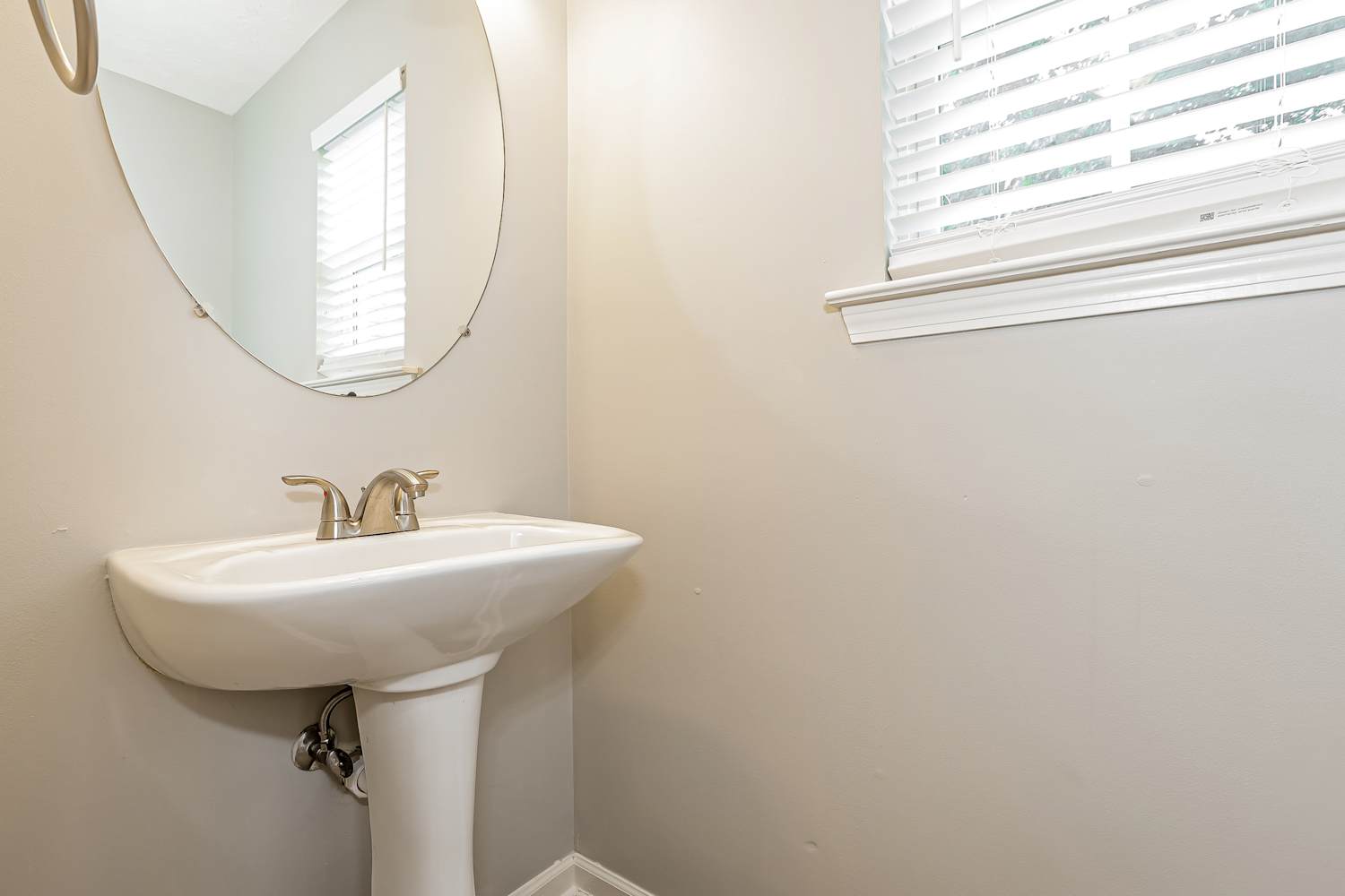 1802 Sydney Mill Ct, Buford photo 16