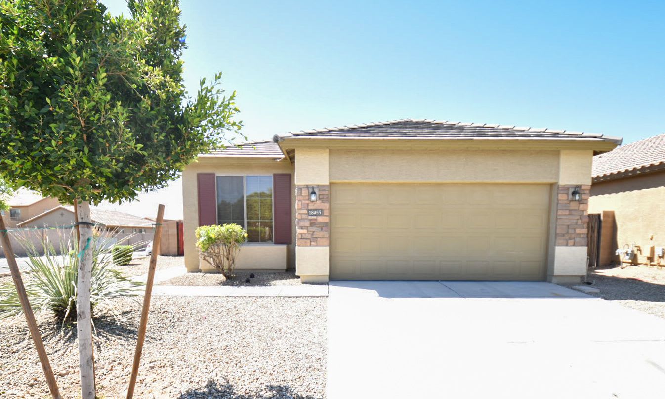 A house we rent in Waddell, AZ