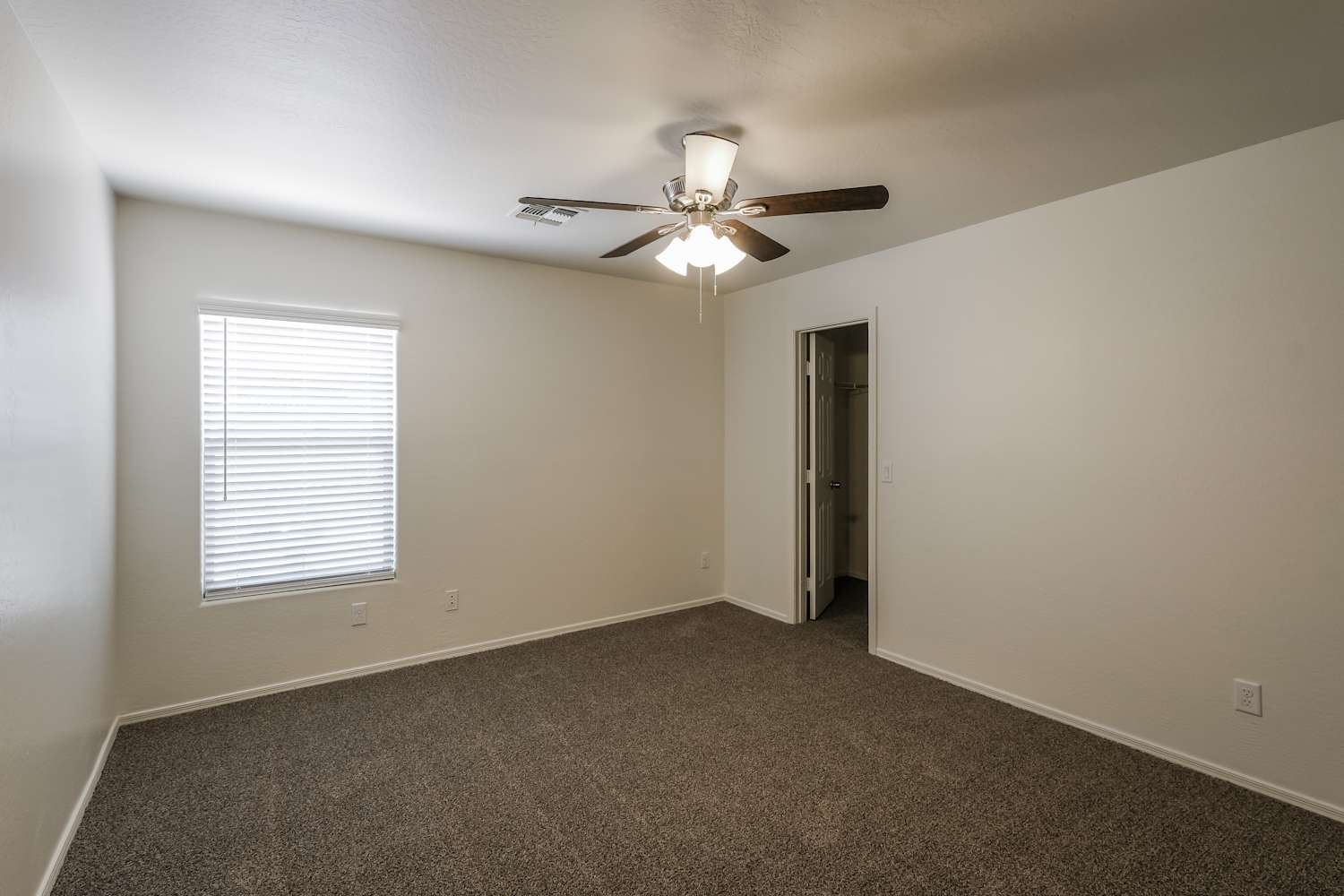 1806 E Patrick Ln, Phoenix photo 12