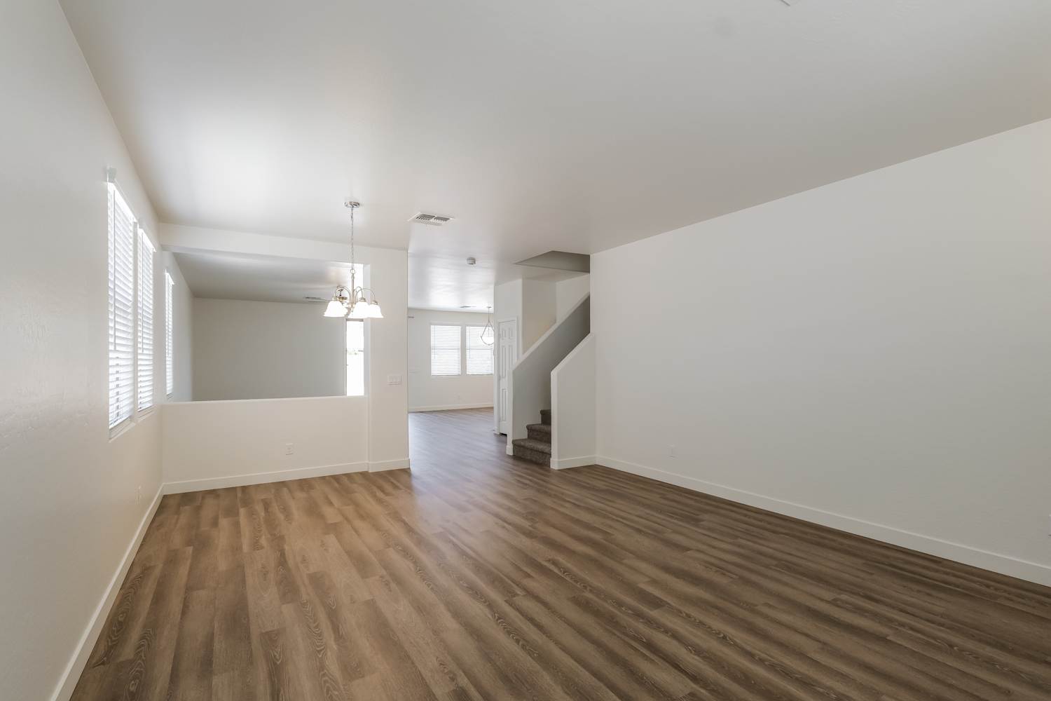 1806 E Patrick Ln, Phoenix photo 5