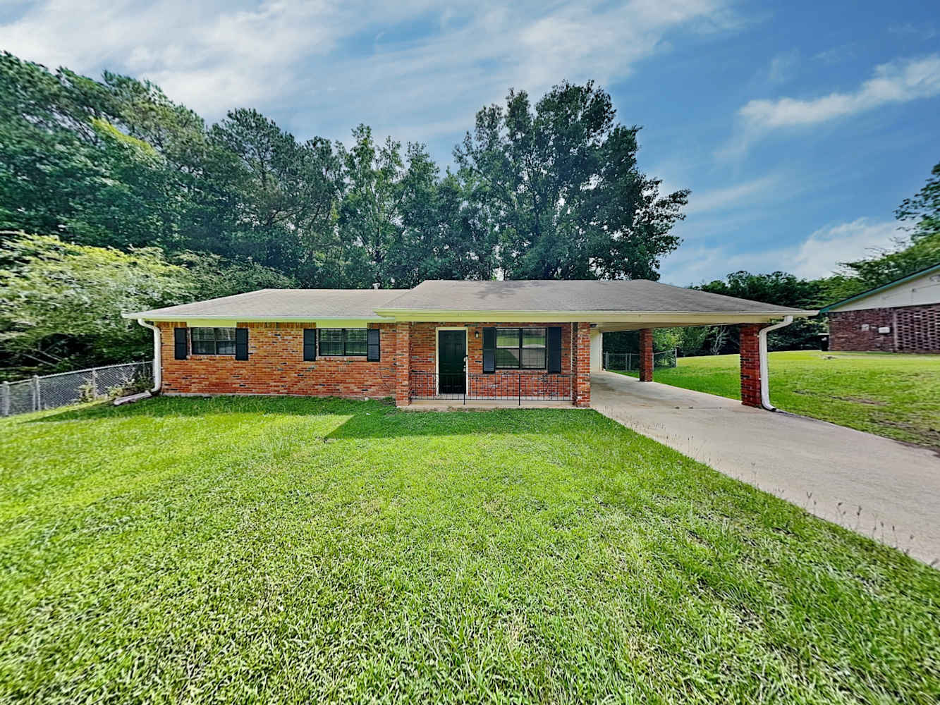 Front of 1806 Oriole Trl, Lithia Springs, GA