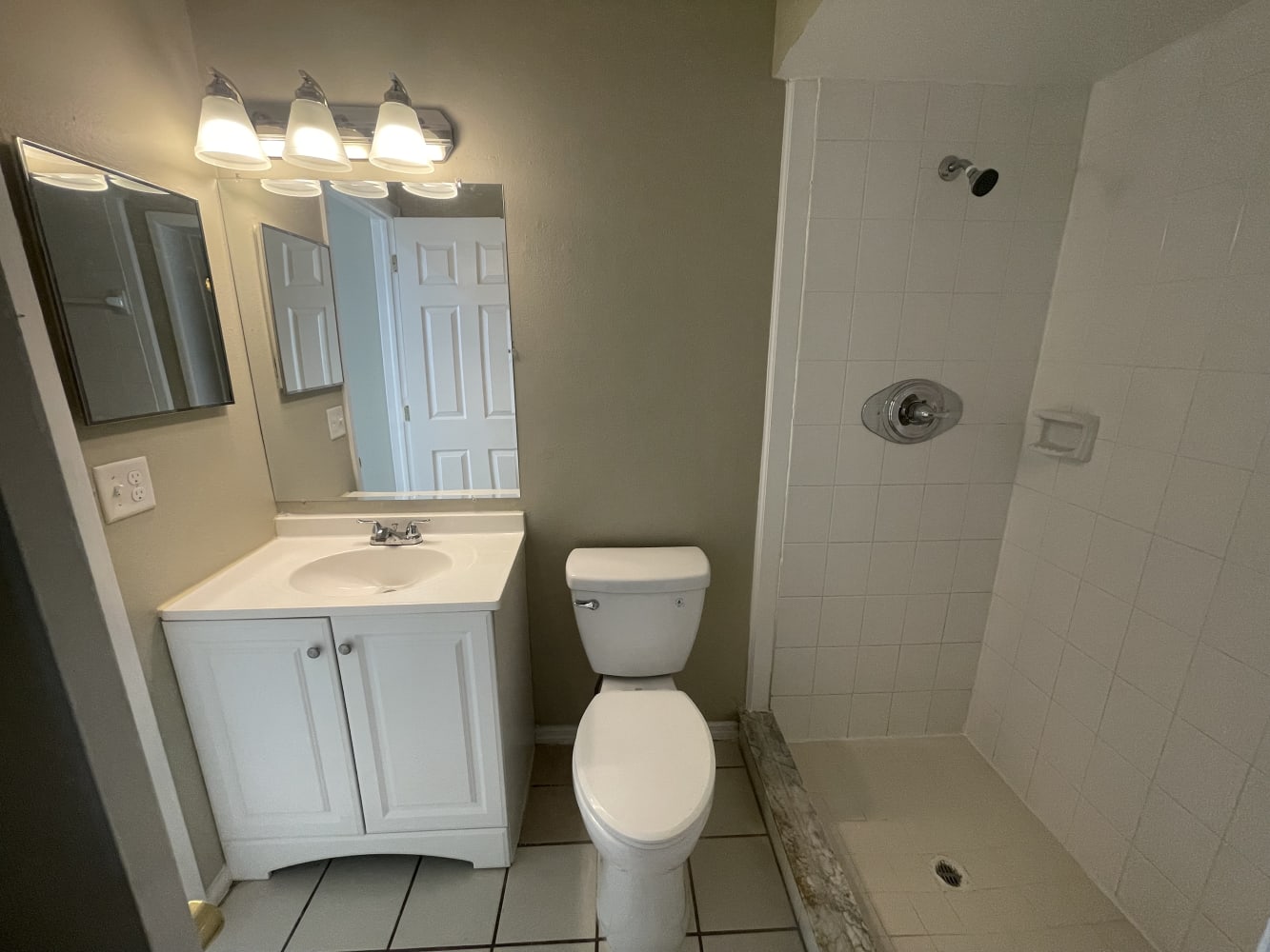 1806 SE 13th St, Cape Coral photo 16