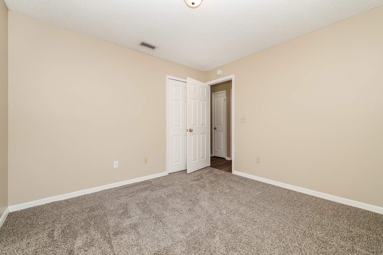 1809 Tinker Dr, Lutz photo 13