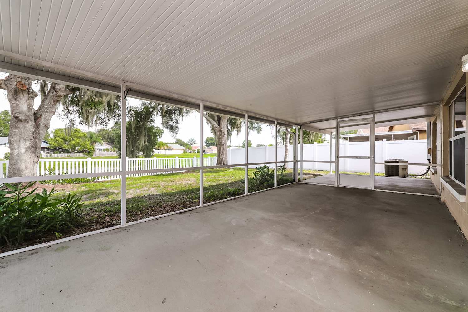 1809 Tinker Dr, Lutz photo 15