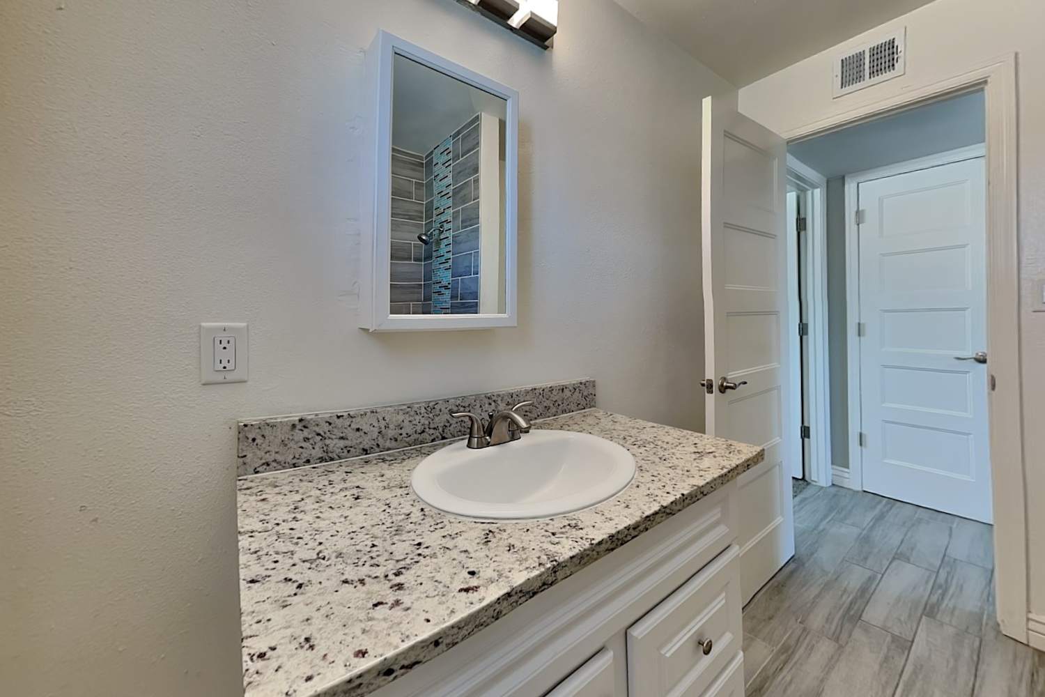 1810 E Palmcroft Dr, Tempe photo 17