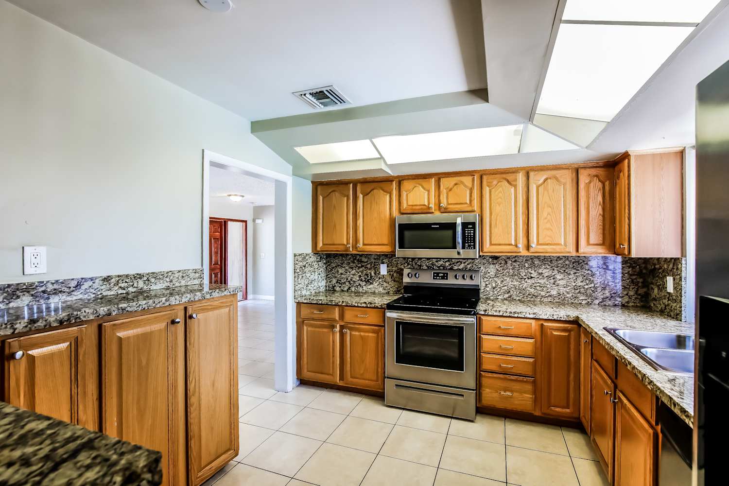 1810 N 47th Ave, Hollywood photo 6