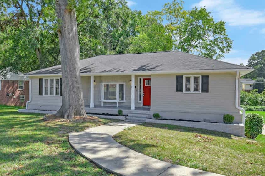 Front of 1812 Belmar Dr, Gastonia, NC