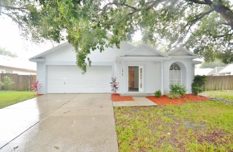 1814 Woodcut Dr, Lutz photo 1