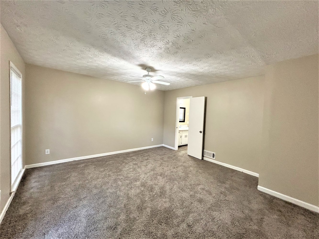 1830 Abercorn Way, Snellville photo 10
