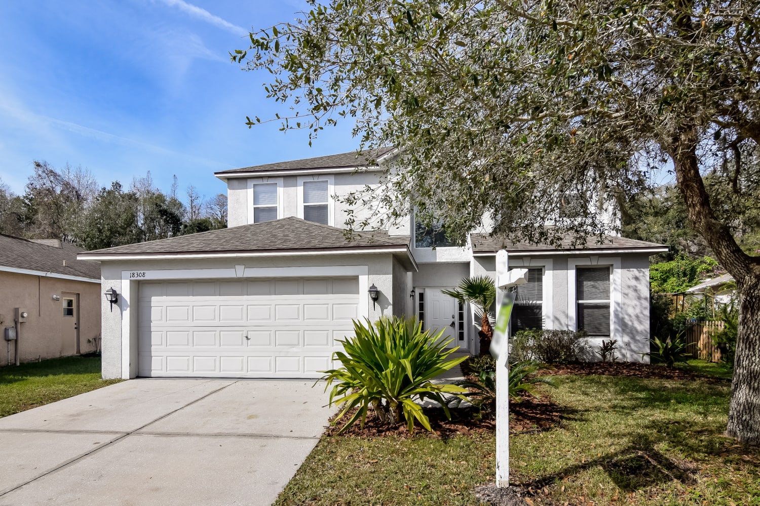 Front of 18308 Elmhurst Ln, Tampa, FL