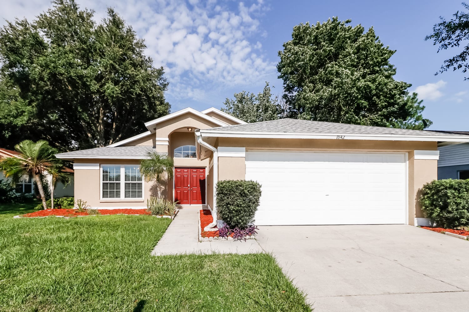 Front of 1842 Tampa Bay Dr, Wesley Chapel, FL