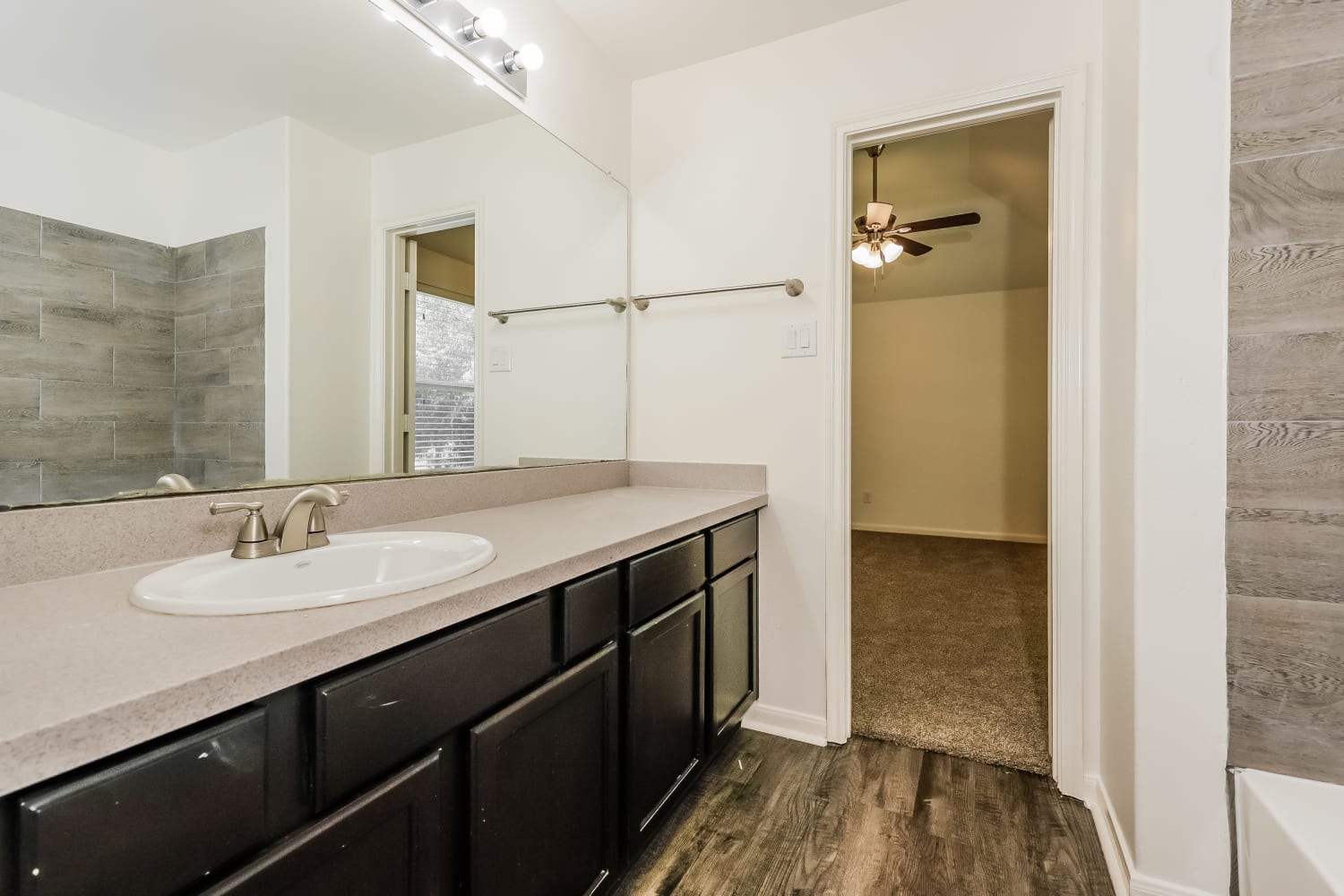 18638 Walden Glen Cir, Humble photo 12