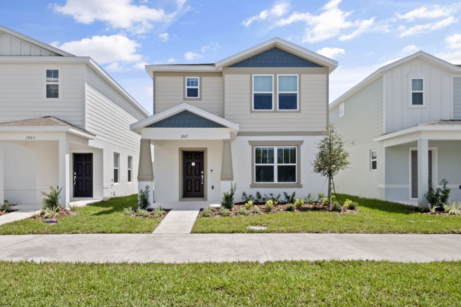 Front of 1867 Tohoqua Blvd, Kissimmee, FL
