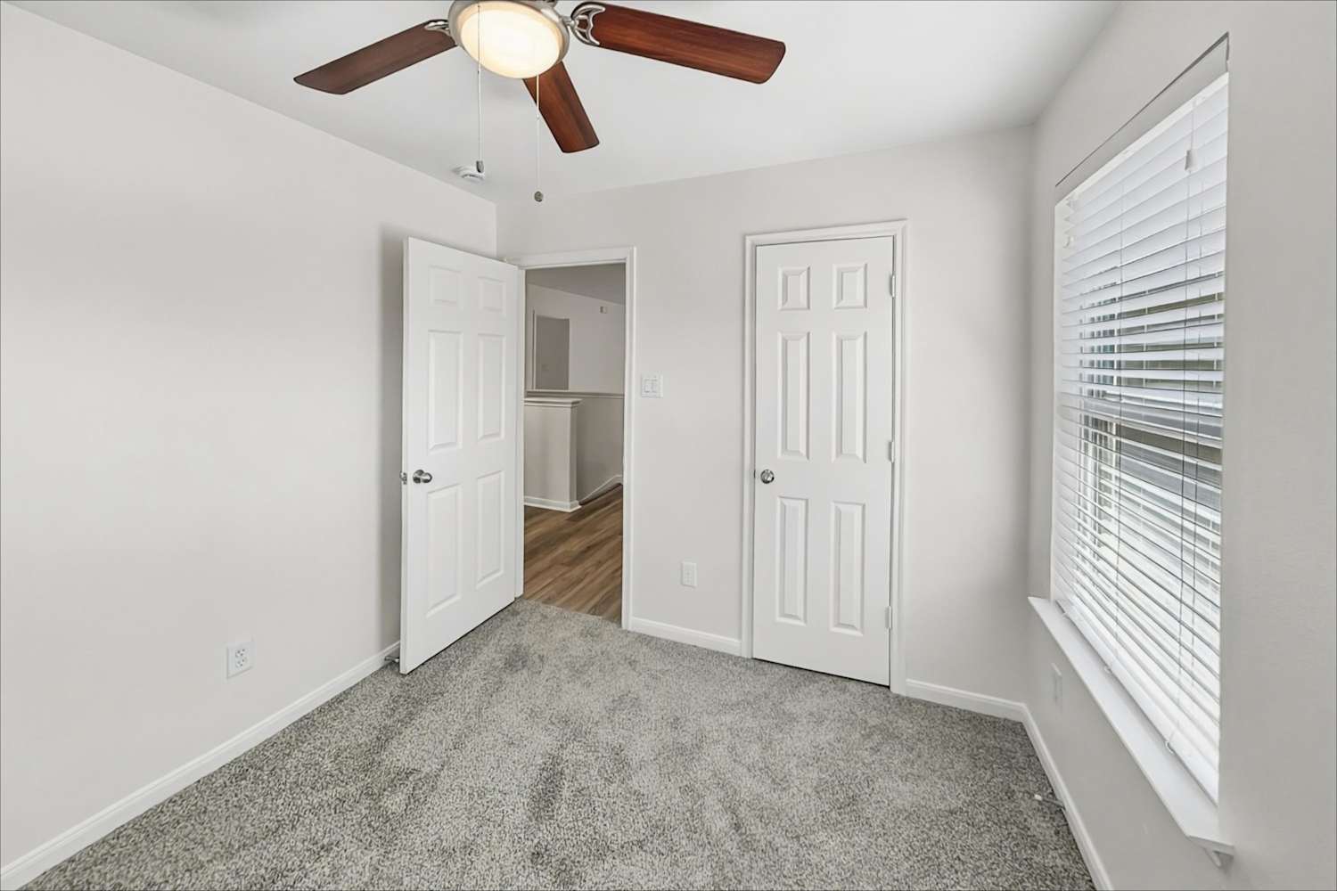 18702 Walden Glen Cir, Humble photo 12