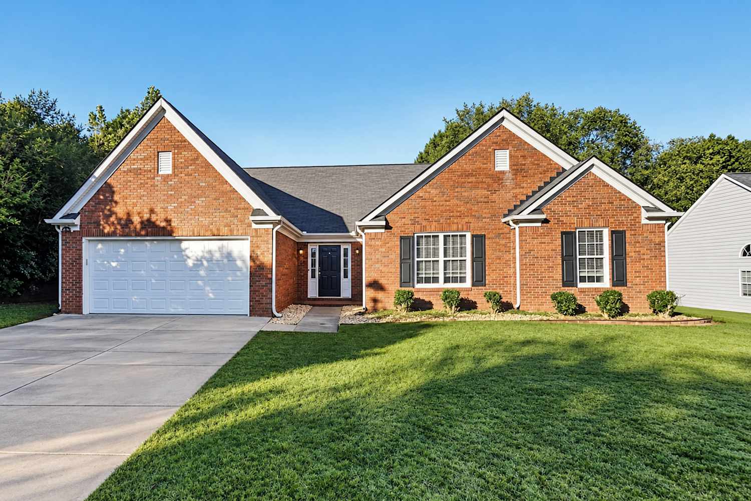 Front of 1871 Anmore Xing Nw, Kennesaw, GA